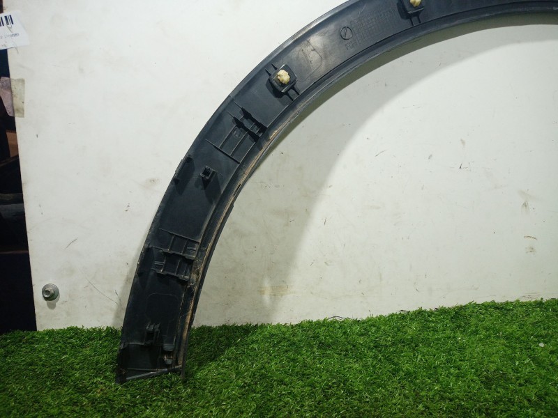 Recambio de aletin delantero derecho para ssangyong tivoli 1.6 referencia OEM IAM   