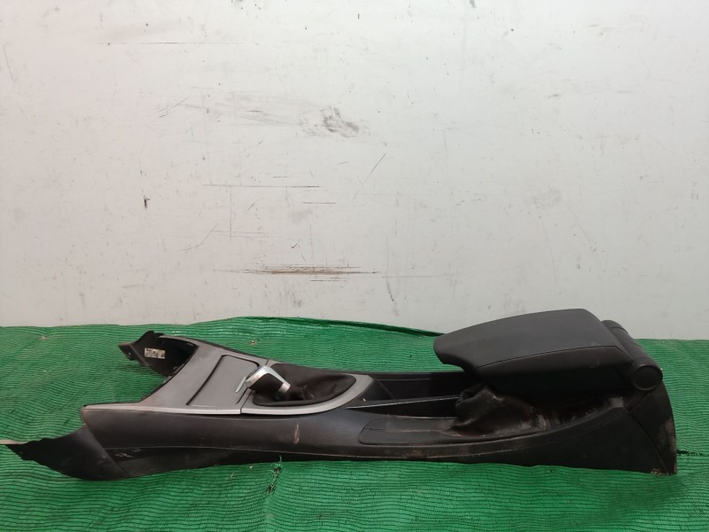 Recambio de consola central trasera para bmw 1 (e87) 118 d referencia OEM IAM   