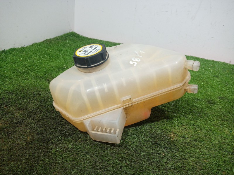 Recambio de deposito expansion para ford b-max (jk) 1.5 tdci referencia OEM IAM 3M5H8100AD 3M5H8100AD 3M5H8100AD