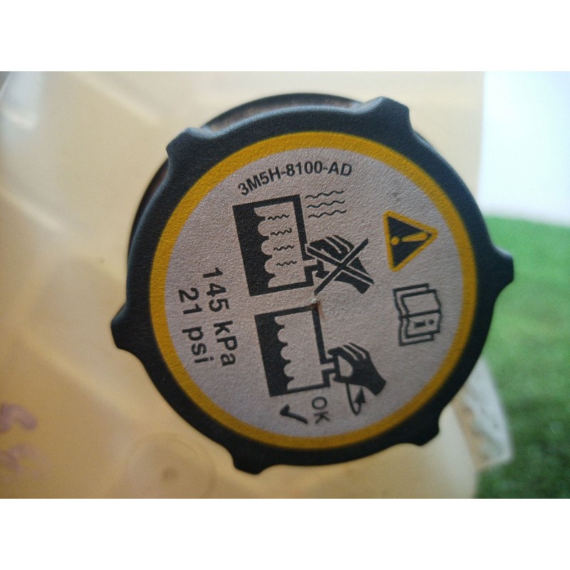 Recambio de deposito expansion para ford b-max (jk) 1.5 tdci referencia OEM IAM 3M5H8100AD 3M5H8100AD 3M5H8100AD