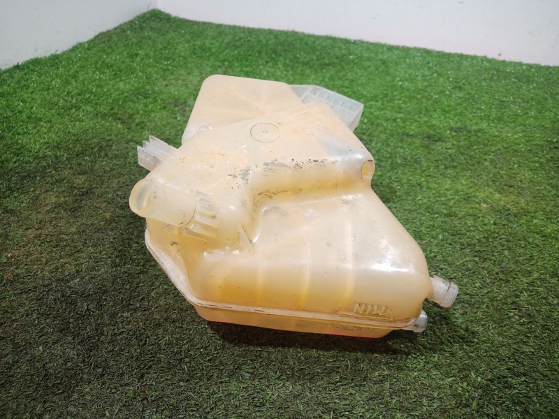 Recambio de deposito expansion para ford b-max (jk) 1.5 tdci referencia OEM IAM 3M5H8100AD 3M5H8100AD 3M5H8100AD