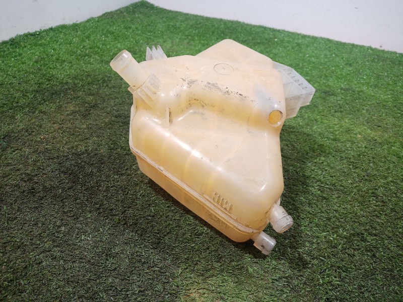 Recambio de deposito expansion para ford b-max (jk) 1.5 tdci referencia OEM IAM 3M5H8100AD 3M5H8100AD 3M5H8100AD