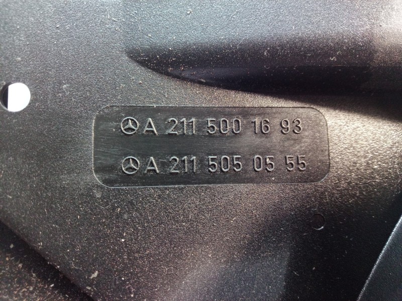 Recambio de electroventilador para mercedes-benz clase cls (w219) 500 (219.375) referencia OEM IAM A2115001693 A2115001693 A2115