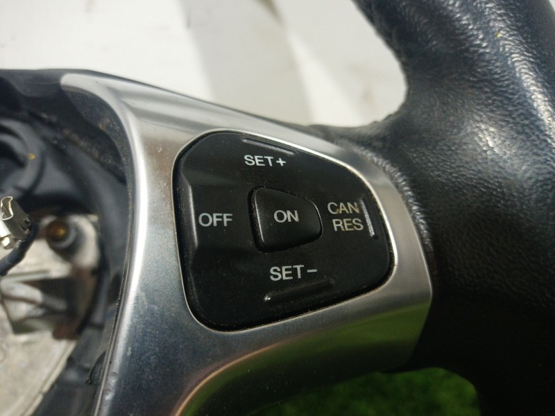 Recambio de volante para ford b-max (jk) 1.5 tdci referencia OEM IAM   