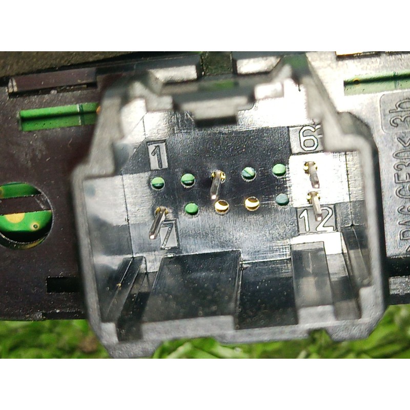 Recambio de modulo electronico para ford b-max (jk) 1.5 tdci referencia OEM IAM AV1T15A860 AV1T15A860 AV1T15A860