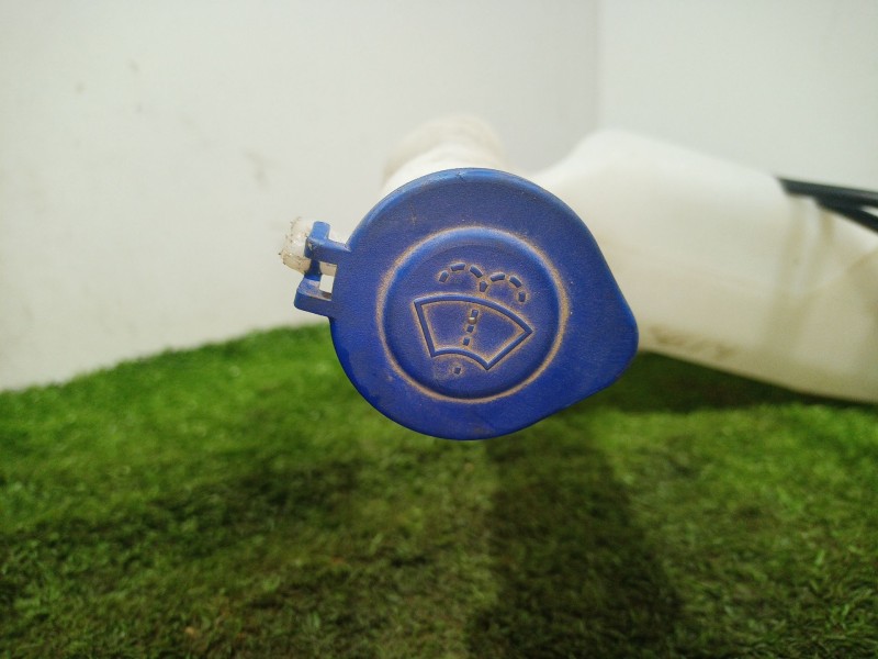 Recambio de deposito limpia para ford b-max (jk) 1.5 tdci referencia OEM IAM 8A6117B613AG 8A6117B613AG 8A6117B613AG