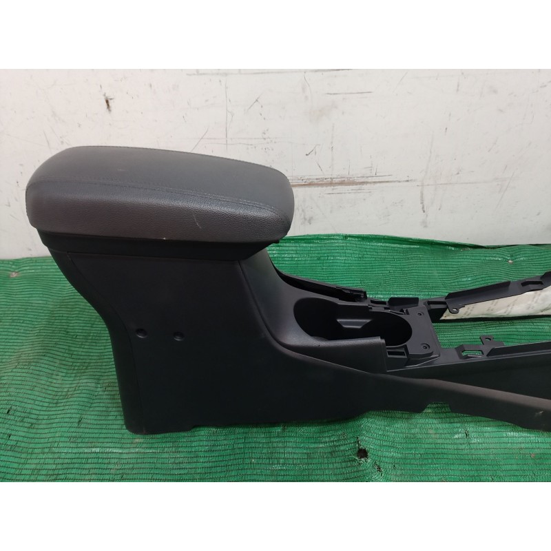 Recambio de consola central trasera para kia rio iii (ub) 1.2 cvvt referencia OEM IAM   