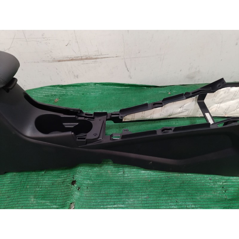 Recambio de consola central trasera para kia rio iii (ub) 1.2 cvvt referencia OEM IAM   