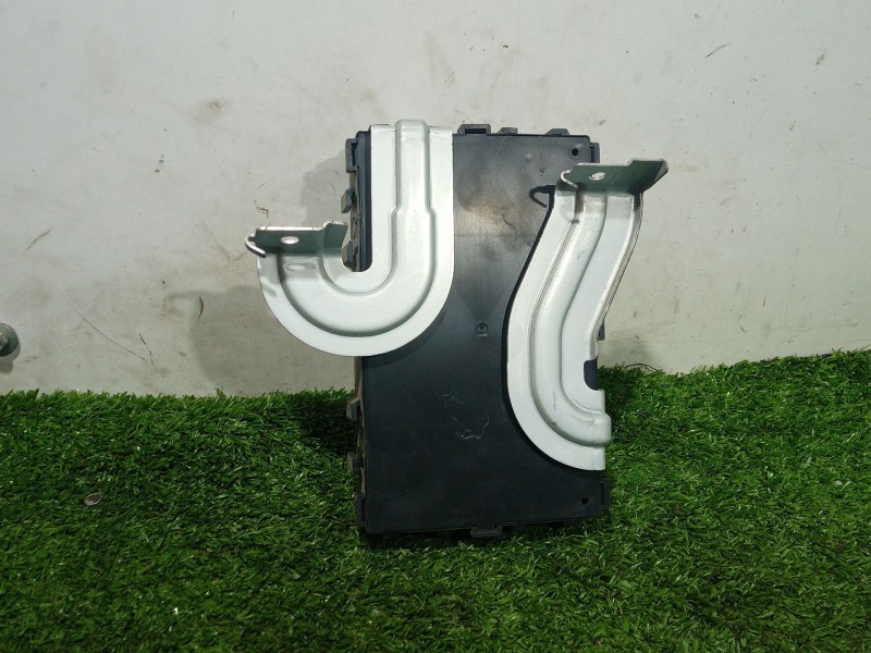 Recambio de modulo electronico para nissan juke (f15) 1.6 dig-t 4x4 referencia OEM IAM 116RAI000258 116RAI000258 116RI000259