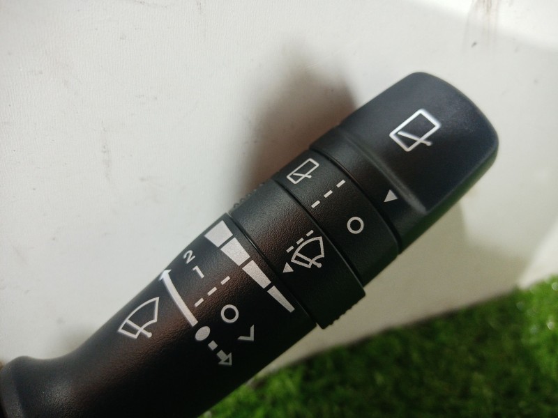 Recambio de mando multifuncion para kia rio iii (ub) 1.2 cvvt referencia OEM IAM   