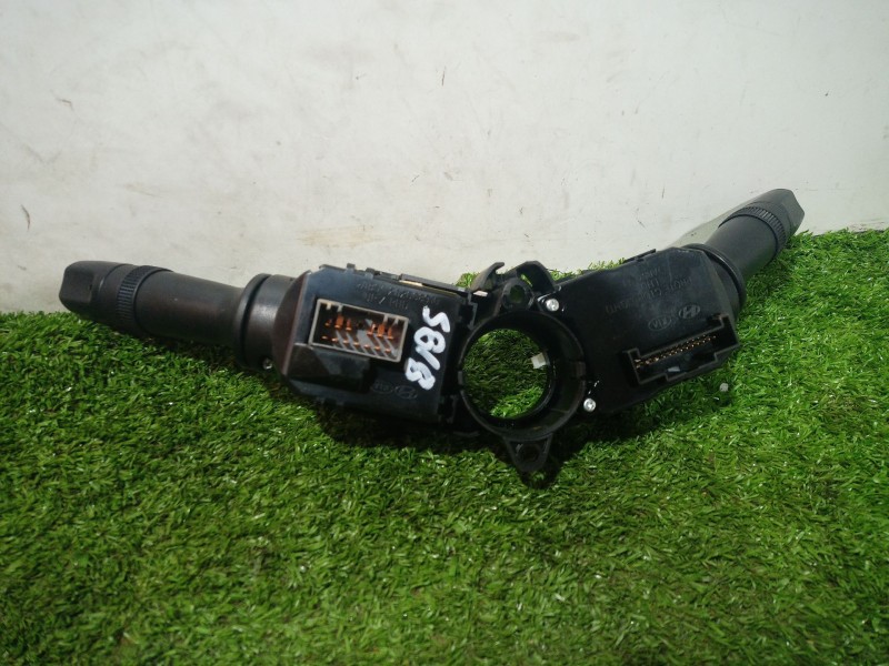 Recambio de mando multifuncion para kia rio iii (ub) 1.2 cvvt referencia OEM IAM   