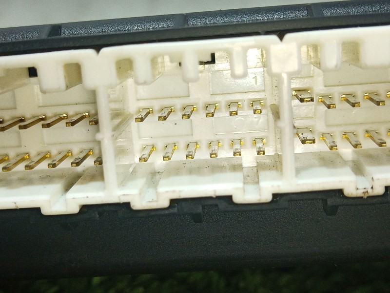 Recambio de modulo electronico para kia rio iii (ub) 1.2 cvvt referencia OEM IAM 954001WED0 954001WED0 BCME01