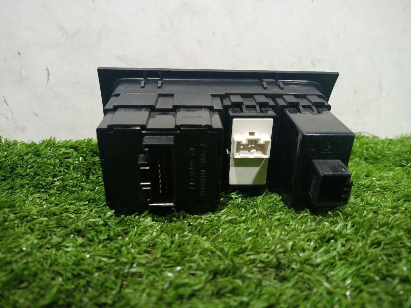 Recambio de mando multifuncion para kia rio iii (ub) 1.2 cvvt referencia OEM IAM 299105391 299105391 299105390