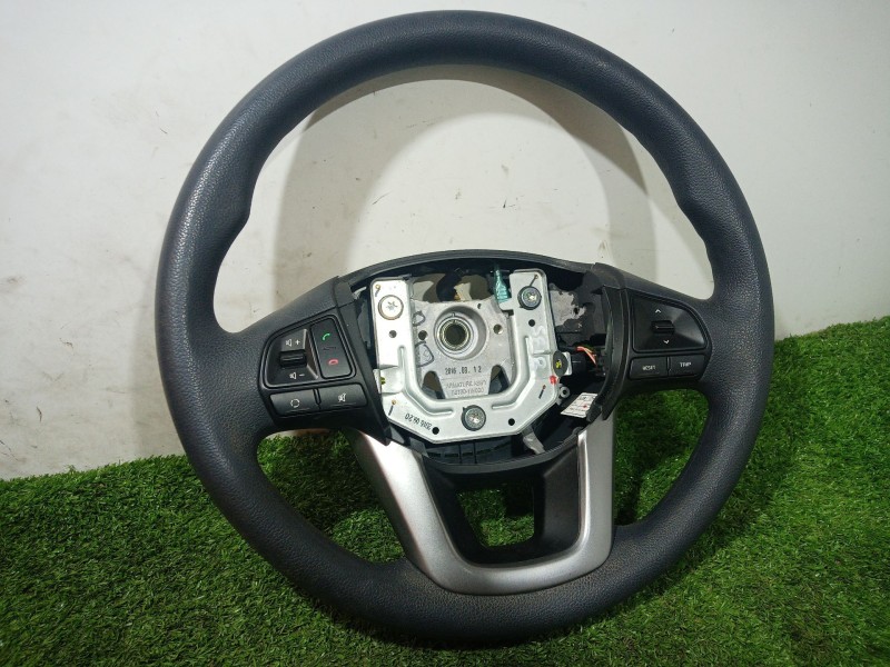 Recambio de volante para kia rio iii (ub) 1.2 cvvt referencia OEM IAM   