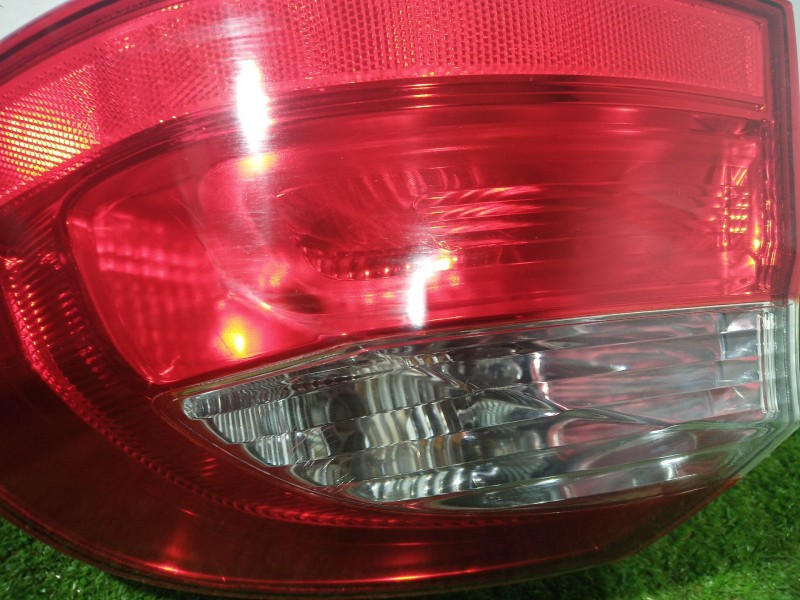 Recambio de piloto trasero derecho para kia rio iii (ub) 1.2 cvvt referencia OEM IAM 924021W2 924021W2 924021W2