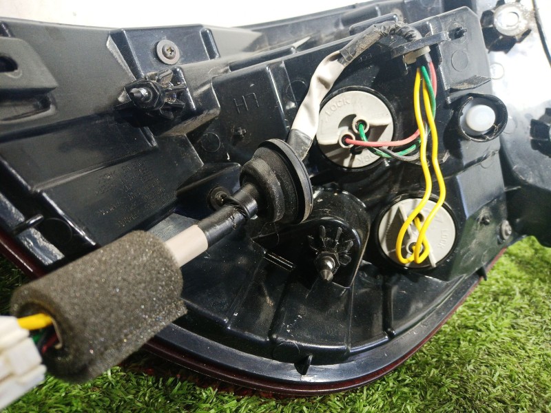 Recambio de piloto trasero izquierdo para kia rio iii (ub) 1.2 cvvt referencia OEM IAM 924011W2 924011W2 924011W2