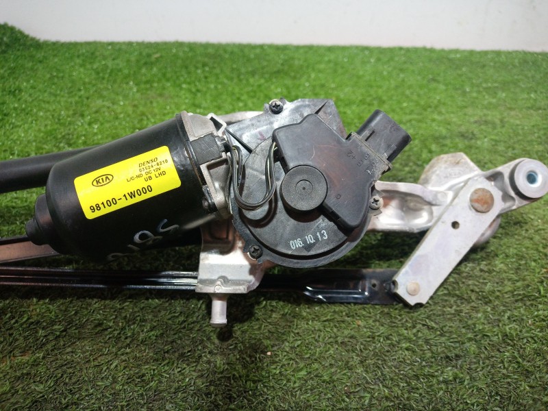 Recambio de motor limpia delantero para kia rio iii (ub) 1.2 cvvt referencia OEM IAM 981001W000 981001W000 035248210