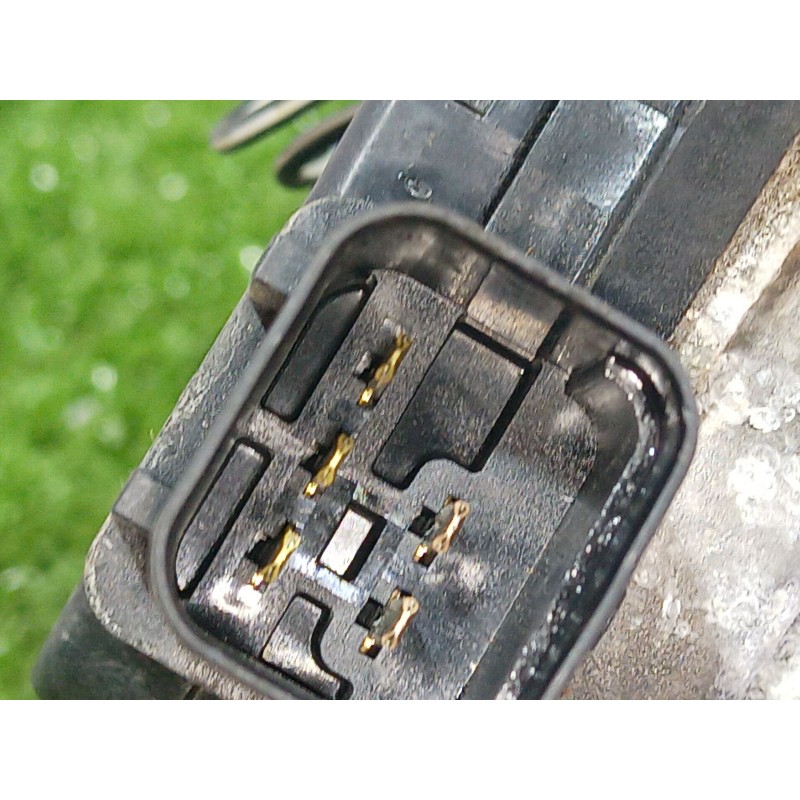 Recambio de motor limpia delantero para kia rio iii (ub) 1.2 cvvt referencia OEM IAM 981001W000 981001W000 035248210