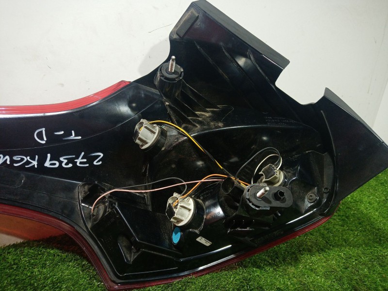 Recambio de piloto trasero derecho para ford focus iii 1.0 ecoboost referencia OEM IAM F1EB13404BC F1EB13404BC F1EB13404BC