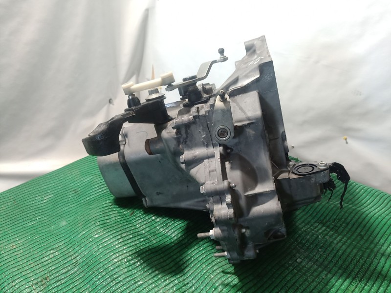 Recambio de caja cambios para peugeot 208 i (ca_, cc_) 1.2 gpl referencia OEM IAM   