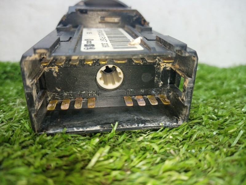 Recambio de mando luces para volkswagen polo v (6r1, 6c1) 1.4 (6r1) referencia OEM IAM   