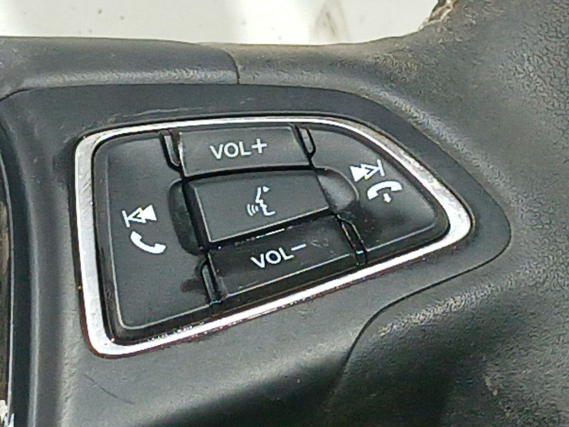 Recambio de volante para ford kuga ii (dm2) 2.0 tdci referencia OEM IAM   