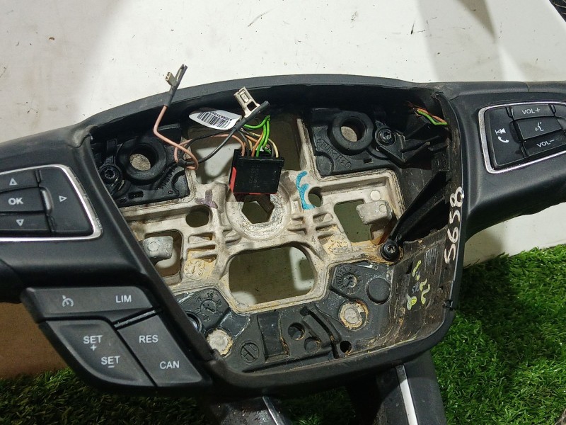 Recambio de volante para ford kuga ii (dm2) 2.0 tdci referencia OEM IAM   