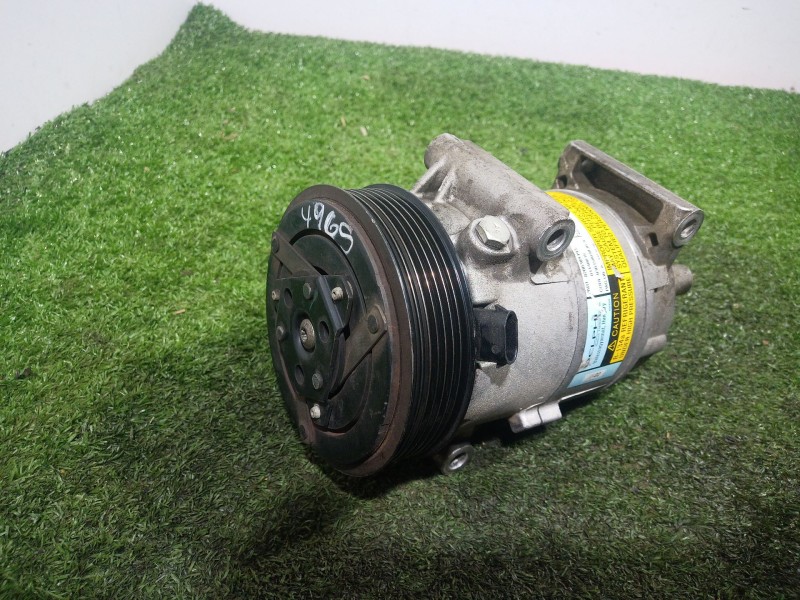 Recambio de condensador / radiador aire acondicionado para renault scenic ii referencia OEM IAM   