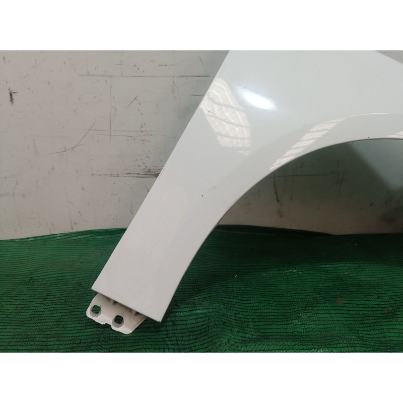 Recambio de aleta delantera derecha para ford focus iii 1.0 ecoboost referencia OEM IAM   