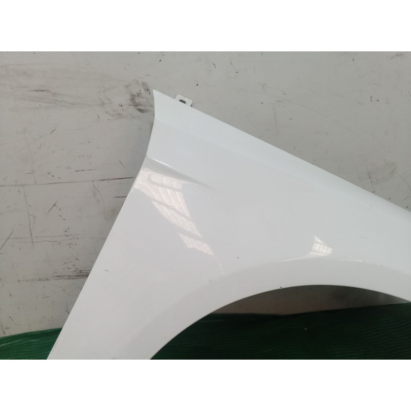 Recambio de aleta delantera derecha para ford focus iii 1.0 ecoboost referencia OEM IAM   