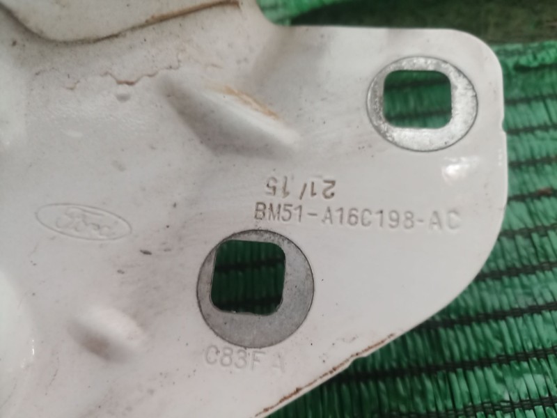 Recambio de aleta delantera derecha para ford focus iii 1.0 ecoboost referencia OEM IAM   