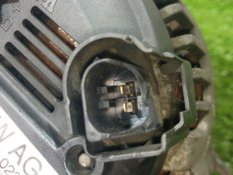 Recambio de alternador para volkswagen golf v berlina (1k1) highline referencia OEM IAM   