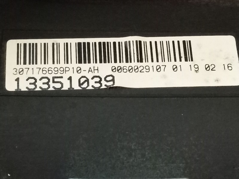 Recambio de volante para opel zafira tourer c (p12) 1.6 cdti (75) referencia OEM IAM 13351039 13351039 307176699P10