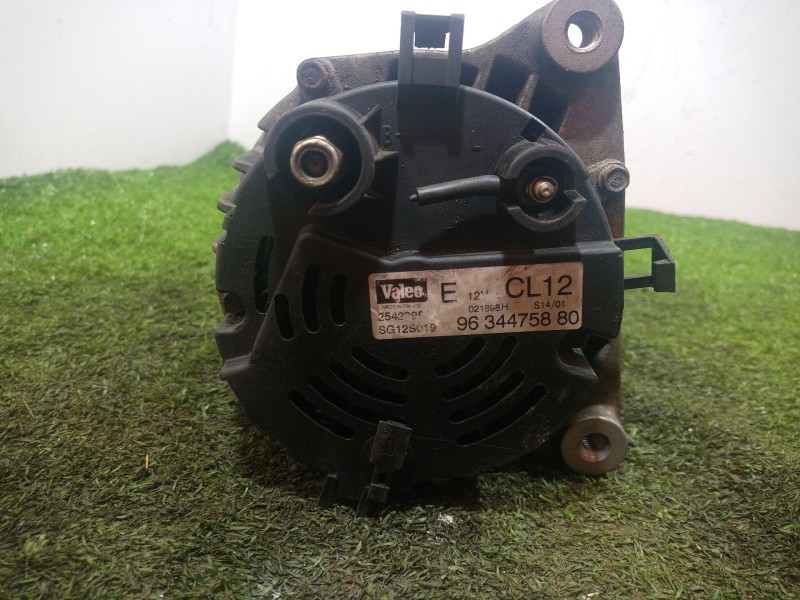 Recambio de alternador para citroën c5 berlina 3.0 v6 exclusive automático referencia OEM IAM   