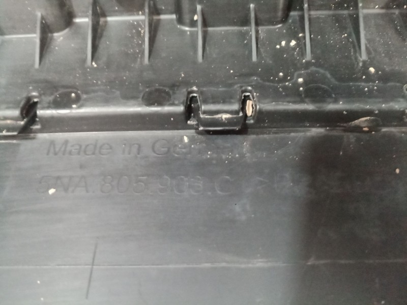 Recambio de paragolpes delantero para volkswagen tiguan (ad1, ax1) 1.5 tsi referencia OEM IAM   