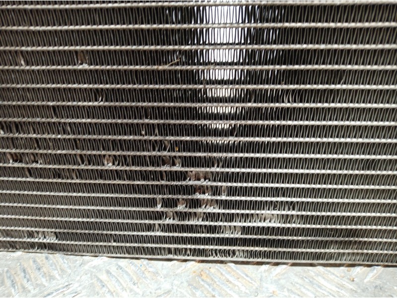 Recambio de radiador aire acondicionado para volkswagen crafter caja cerrada 2.0 tdi referencia OEM IAM   