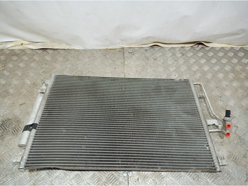 Recambio de radiador aire acondicionado para volkswagen crafter caja cerrada 2.0 tdi referencia OEM IAM   