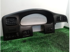 Recambio de moldura cuadro instrumentos para kia sportage re referencia OEM IAM   