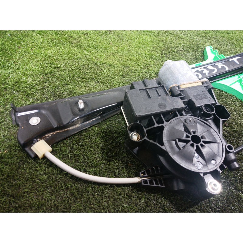 Recambio de elevalunas trasero izquierdo para volkswagen tiguan (ad1, ax1) 1.5 tsi referencia OEM IAM   