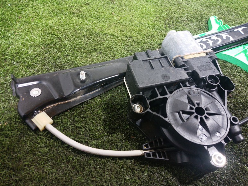 Recambio de elevalunas trasero izquierdo para volkswagen tiguan (ad1, ax1) 1.5 tsi referencia OEM IAM   