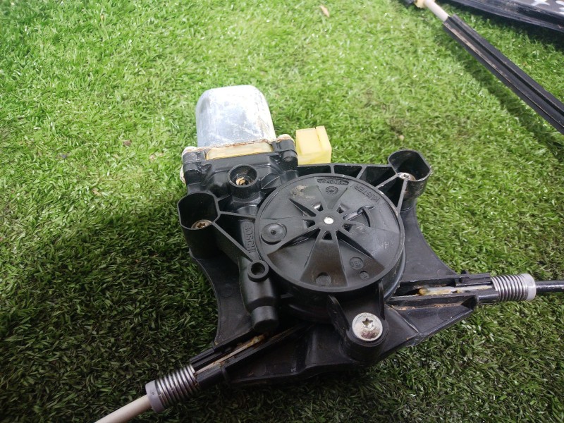 Recambio de elevalunas delantero izquierdo para volkswagen tiguan (ad1, ax1) 1.5 tsi referencia OEM IAM   