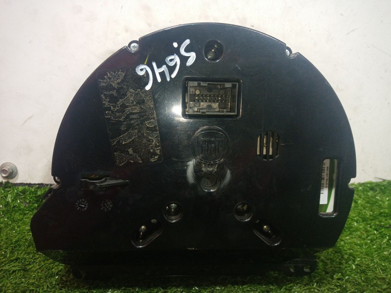 Recambio de cuadro instrumentos para fiat 500 (312_) 1.2 (312axa1a) referencia OEM IAM 5550021211 5550021211 5550021211