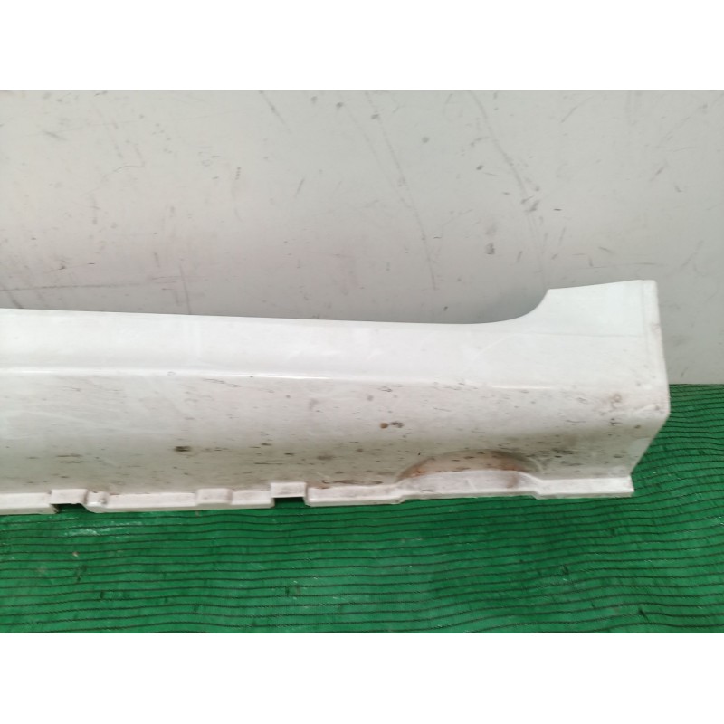 Recambio de faldon lateral para smart fortwo coupé (451) 1.0 (451.331, 451.380) referencia OEM IAM   