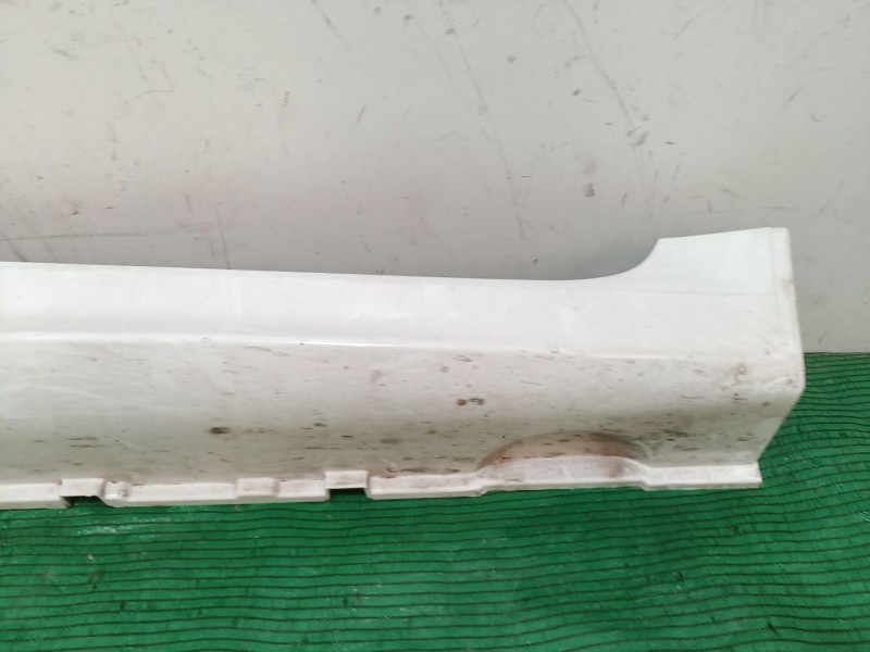 Recambio de faldon lateral para smart fortwo coupé (451) 1.0 (451.331, 451.380) referencia OEM IAM   