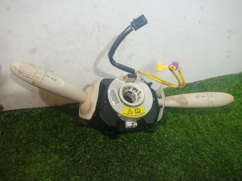 Recambio de mando multifuncion para fiat 500 (312_) 1.2 (312axa1a) referencia OEM IAM 7951301 7951301 7951301