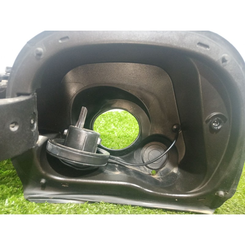 Recambio de tapa exterior combustible para citroën c3 aircross ii (2r_, 2c_) 1.2 puretech 110 (2rhnzb, 2rhnzw, 2rhnpx, 2rhnpj) r