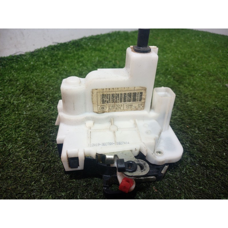 Recambio de cerradura puerta delantera derecha para fiat 500 (312_) 1.2 (312axa1a) referencia OEM IAM   