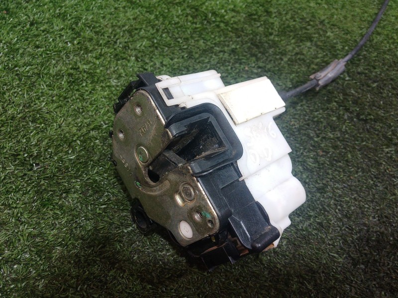 Recambio de cerradura puerta delantera derecha para fiat 500 (312_) 1.2 (312axa1a) referencia OEM IAM   