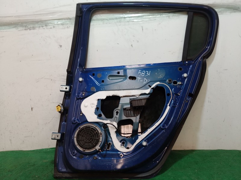 Recambio de puerta trasera derecha para peugeot 308 ii (lb_, lp_, lw_, lh_, l3_) 1.2 thp 130 referencia OEM IAM   