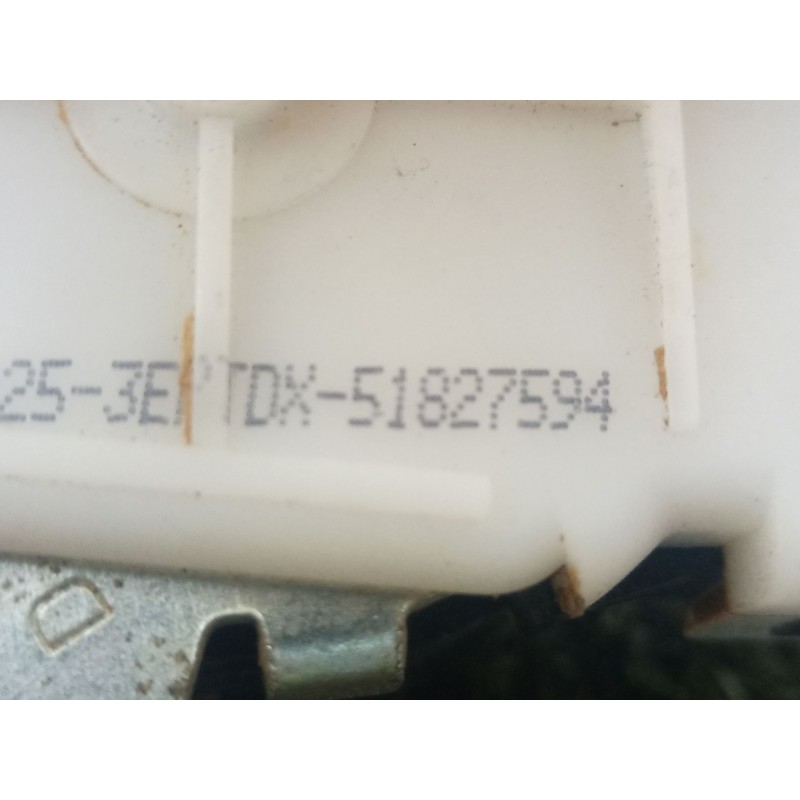 Recambio de cerradura puerta delantera derecha para fiat 500 (312_) 1.2 (312axa1a) referencia OEM IAM 51827594 51827594 51827594